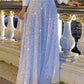 Eleganter Jumpsuit mit V-Ausschnitt, langen Ärmeln, weitem Bein und Paillettenbesatz