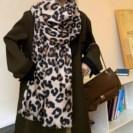 Klassischer, dicker, warmer Schal mit Leopardenmuster für Damen