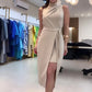 Ärmelloses Damen-Krawattenkleid mit hohem Halsausschnitt und geteiltem Midikleid
