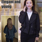 Kurzer modischer Trenchcoat im koreanischen Stil