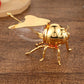 Kreatives Retro-Honigglas in Bienenform