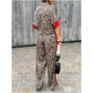 Damen-Zweiteiler mit Leopardenmuster: Hemdbluse mit Knopfleiste und Hose mit weitem Bein