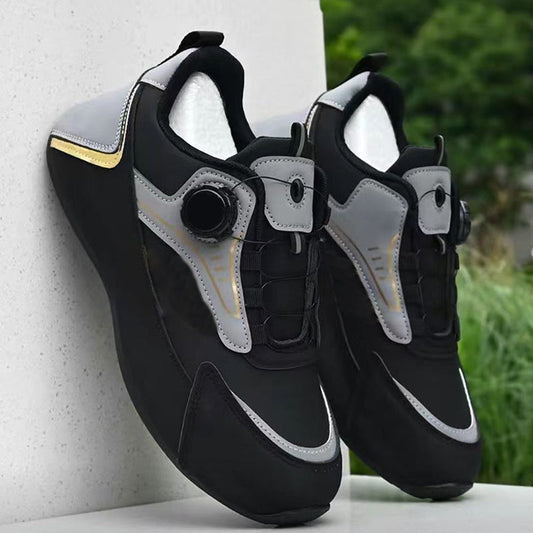 Stilvolle Herrenschuhe mit dicker Sohle und Spiralknopf für die Freizeit