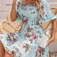 Elegantes, gesmoktes Kleid mit quadratischem Ausschnitt und Blumendruck für Damen