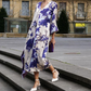 Elegantes langes Damen-Kleid mit V-Ausschnitt