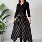 Taillenbetontes Midi-Kleid in A-Linie mit Bindebändern