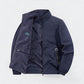 Leichte, wendbare Herrenjacke mit Stehkragen
