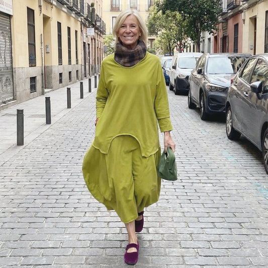 Langärmeliges Damen-Midikleid im Cocoon-Schnitt