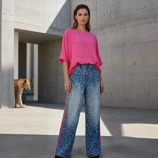 💖 2-teiliges Damen-Set – Knallpinkes Oberteil & Leopardenhose – Locker, Bequem & Atmungsaktiv – Für Freizeit & Ausflüge, S-5XL