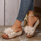 Damen-Sandalen mit Keilabsatz und Blumenapplikationen
