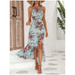 Elegantes Neckholder-Kleid mit Blumenmuster und Beinschlitz
