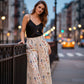 Damenhose mit weitem Bein und Blumenmuster