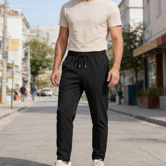 Leichte Sporthose für Herren mit Reißverschlusstaschen