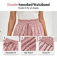 Damenhose mit geraffter Taille, weitem Bein und Schlitz