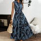Ärmelloses Maxikleid mit Kragen und Bindegürtel