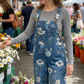 Vintage-Jeans-Latzhose für Damen mit Blumenmuster