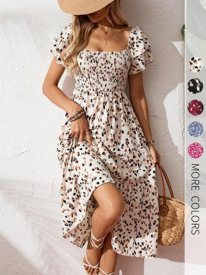 🌈 50% Rabatt! 🔥✨Quadratisches Hals Floral Midi Kleid - Räuchertes Bodice, fließender Schichtroch, Romantisch 🌸