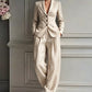 Zweiteiliger Freizeitanzug für Damen aus Blazer und Hose