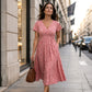 Elegantes Damenkleid mit V-Ausschnitt und Blumendruck
