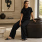 Zweiteiler-Set für Damen: Oberteil und Weite-Hose